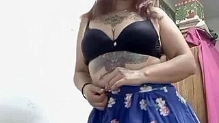Young Latina Dana Baragli in solo scenes
