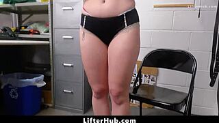 Teen shoplifter gets punished by LP officer in lingerie