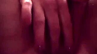 Big tits homemade video of a chubby girl who likes to masturbate