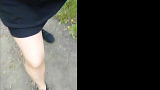 uh, wearing pantyhose on the cable car mountain... so risky!