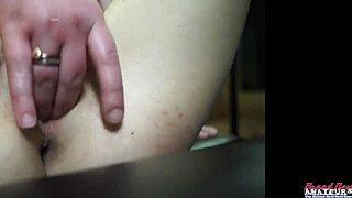 Foot fetish and pussy licking with Hannah and Olyssia