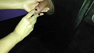 Real amateur couple enjoy homemade porn with Glory Hole