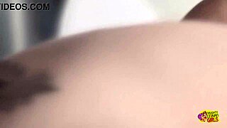 Lesbian in high heels fuels sultry babe’s climactic dream
