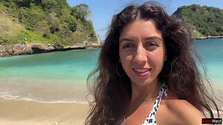 I love walking on the beach,ocio quieter