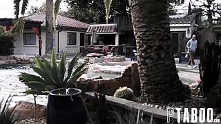 Aften Opal Blows Oliver Davis in POV