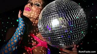 Watch Priya Rai masturbate to a juicy climax?