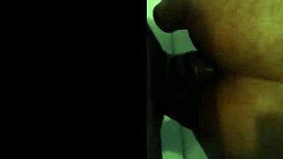 I saw thos gay guys fuking in the hotel, it waz so hot!