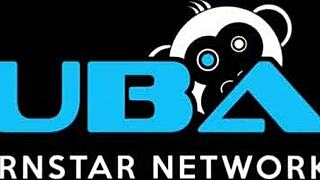 Dos actrices se besan y se lamen hasta el clímax