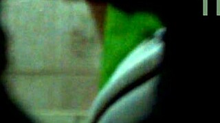 Chatting with this fat hairy pussy online 😏