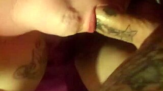 does renee cheeks do upside down deepthroat?