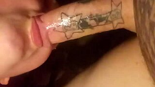 does renee cheeks do upside down deepthroat?