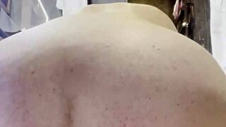 BBW riding cock in amateur scene