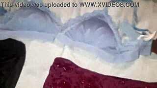 Hej, sem pravkar masturbiral z uporabljenimi čipkastimi hlačkami moje najboljše prijateljice?