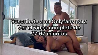 Seksi mačeha, zakaj čistiš gola pred mano?