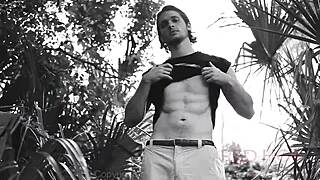 Gay Encounters In Intimate Settings