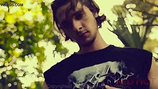 Gay Encounters In Intimate Settings