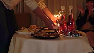 この18+ギャルなぜこんなに激騎乗位！？