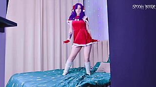 Elf Misato Katsuragi masturbates on christmas eve!