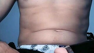 I Give Handjob with Vibrating Toy on Pussy