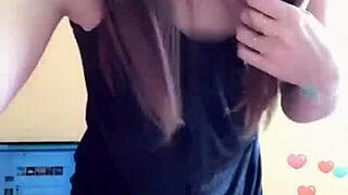 i watch bigo live with the girl masturbating on webcam