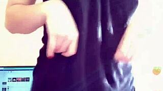 i watch bigo live with the girl masturbating on webcam