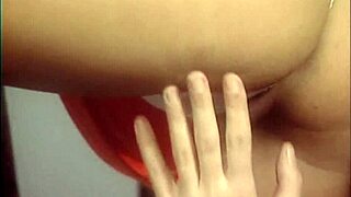 does this blonde model really want to fuck her boss for the job?