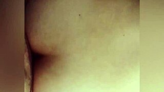 mi culito apretado ansiaba su verga gruesa, me abrió bien