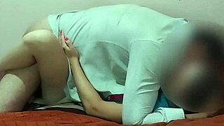 Ficken ohne Gummi mit Teen 18+ aus armer Kolonie