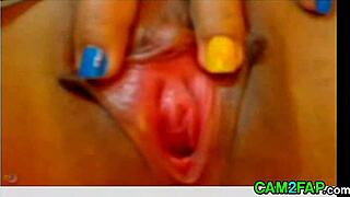 asian webcam girl fingers pussy and anal