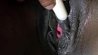 look at dat pretty pussy, so wet and ready