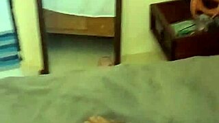 Babysitter Sucks Me While Bathing Teasingly