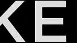 黑人英国妻子Ava Dalush渴望大黑鸡巴