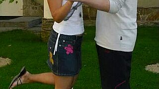 Ragazza Supera Paura E Impara Deepthroat Perfetto