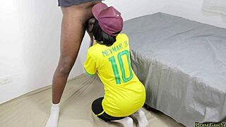 לעזאזל! אכלתי את אחותי הלסבית בזמן שחלקנו מיטה!