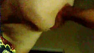 Escort Shows Off Her Ass In Provocative Way