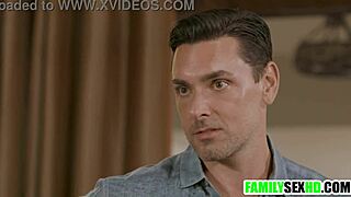 Prečo skautka nevlastná dcéra dostáva od otčima a nevlastného brata vo divokej skupine?