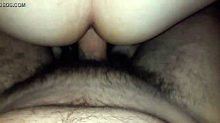 Mocno dochodzę w ciasnej dupie mojej żony