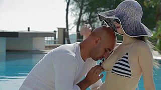 feeling too lonely as an asian vietnamese girl.