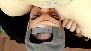 Lowkkeys teaches how to please a woman