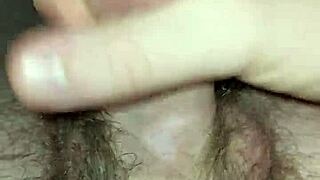 I jerk off as a young twink