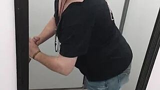 i watch shellyseth and smarien75 fuck