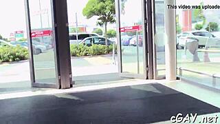 i'm watching sexy gay twink porn and it's so hot