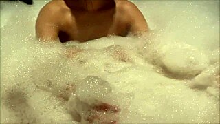 Japanese Amateur Couple Has Sex In Bubble Bath