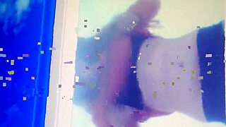 Gokcan's detailed webcam performance