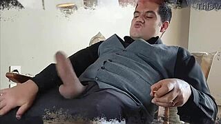 i'm showing my big gay dick in the mirror