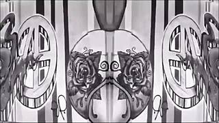 Novinha Masturbates On The Beach And Squirts