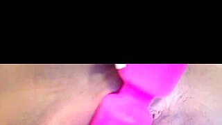 a gentle story of pussy cleaning and masturbation routine