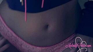 I'm yours melody petite 18+ with big ass and pussy