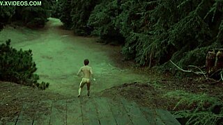 i see sexy nude blonde girl from 10 to midnight.