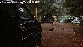 i see sexy nude blonde girl from 10 to midnight.